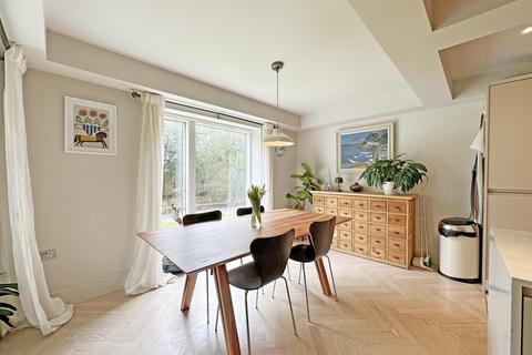2 bedroom flat for sale, Tremorvah Barton, Truro, Cornwall