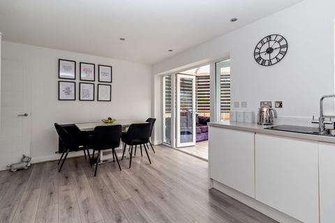 5 bedroom detached house for sale, VICTORY BOULEVARD, LYTHAM ST ANNES FY8