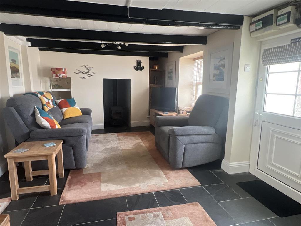 Lounge Dining Room