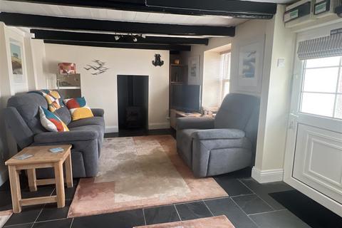 undefined, Higher Fore Street, Marazion TR17