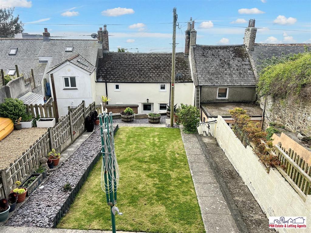 Garden, Parking &amp; Views