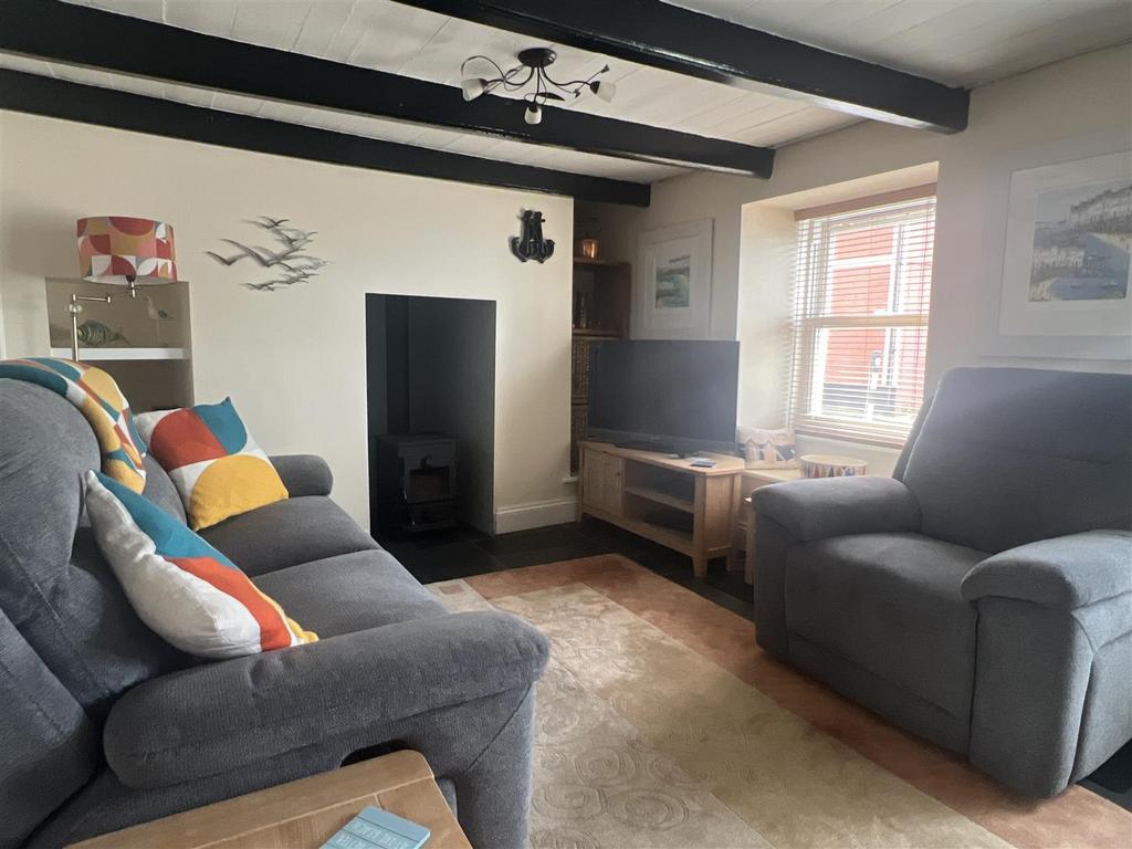 Lounge Dining Room