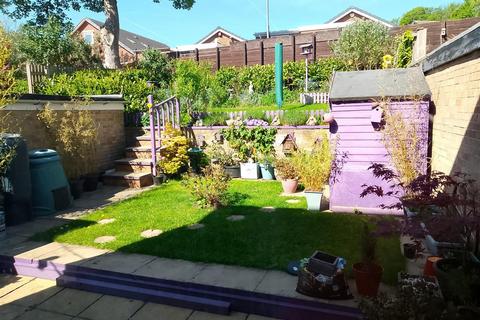 14 Wellgarth, Halifax, HX1 2BJ