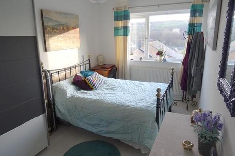 14 Wellgarth, Halifax, HX1 2BJ