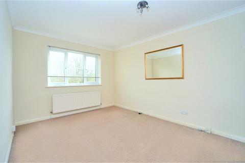 Flat 4, Hyde House Basing Road, Banstead, SM7 2BR