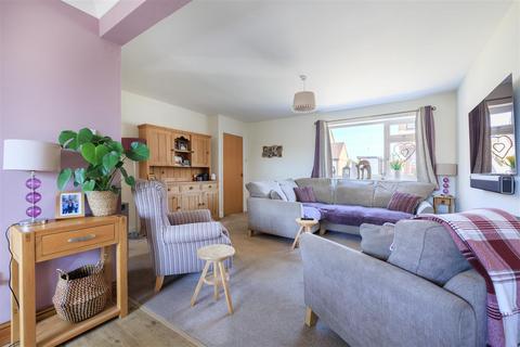 4 bedroom house for sale, All Saints Drive, Beccles NR34