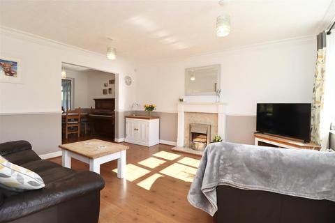 10 School Close, Stamford Bridge, York, YO41 1PT