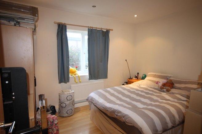 Delph-court-ls6-2hl-970654