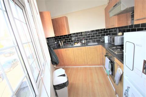2 bedroom house share to rent, Kepstorn Road
