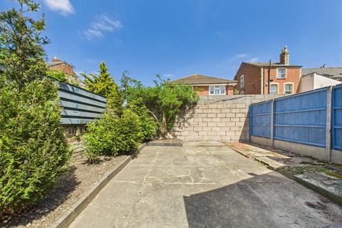 1 Archibald Street, Gloucester, GL1 4EH