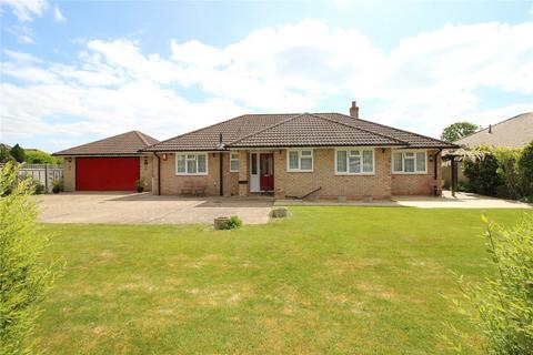 Barton Court Road, New Milton, Hampshire, BH25