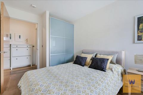 2 bedroom penthouse for sale, Bazalgette Court, London, W6