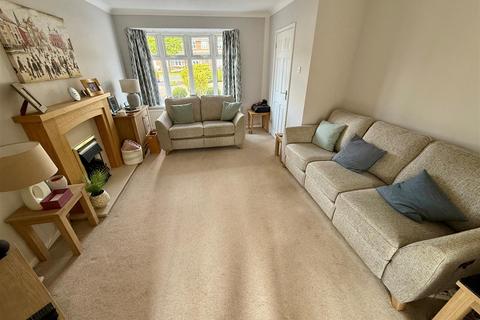 26 Amington Road, Shirley, Solihull, B90 2RF