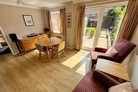 26 Amington Road, Shirley, Solihull, B90 2RF