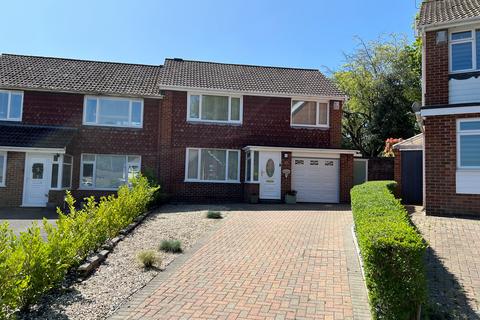 3 bedroom semi-detached house for sale, Deerleap Close, Hythe SO45