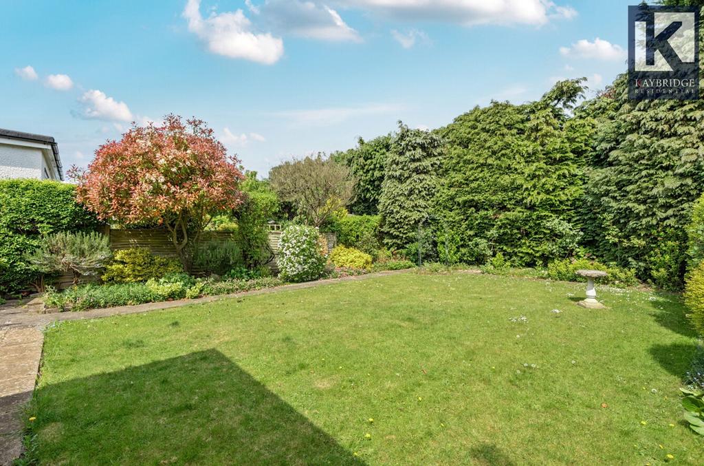 Preston Drive, Epsom - KT19 0 AD