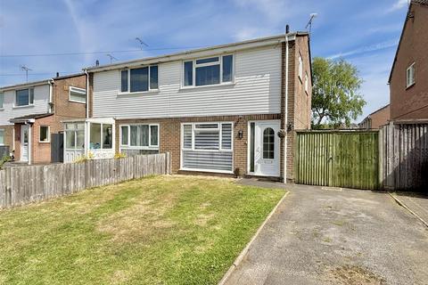 7 Border Road, Poole, BH16 5EE