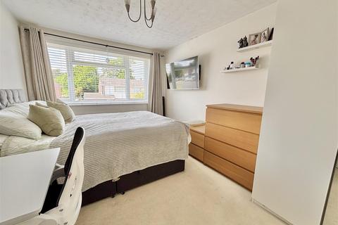 7 Border Road, Poole, BH16 5EE