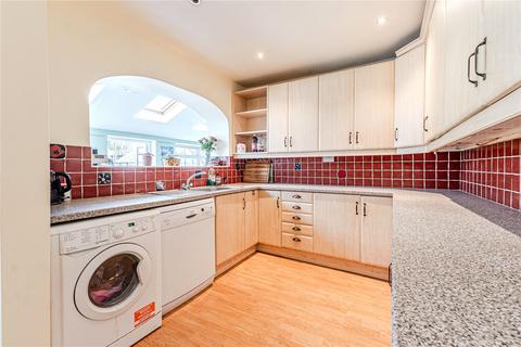 undefined, Station Road, Esholt, Shipley