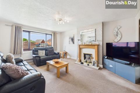 4 bedroom detached house for sale, Wootton Drive, Stafford ST16