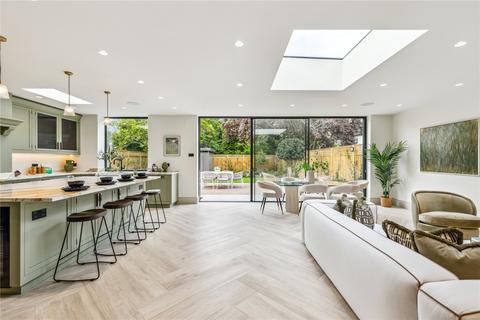 38 Suffolk Road, London, SW13 9NL