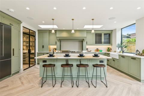 38 Suffolk Road, London, SW13 9NL