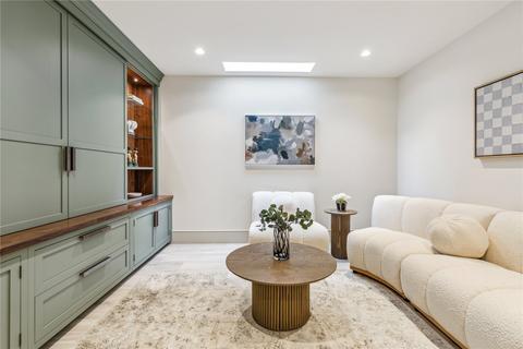 38 Suffolk Road, London, SW13 9NL