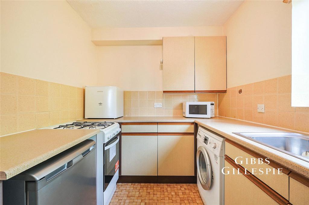 Apartment in London - More