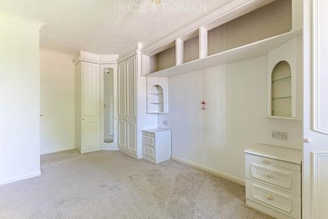 1 bedroom retirement property for sale, Green Lane, Windsor SL4