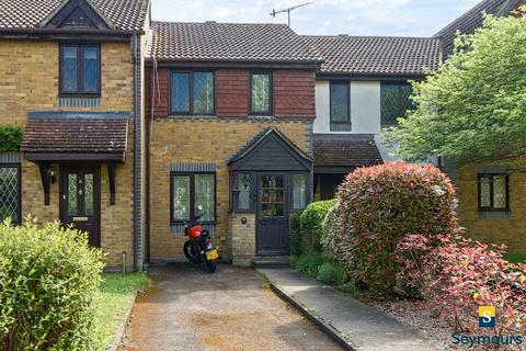 17 Churchfields, Guildford, GU4 7NH