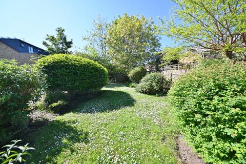 1 bedroom retirement property for sale, Field Lane, Teddington TW11