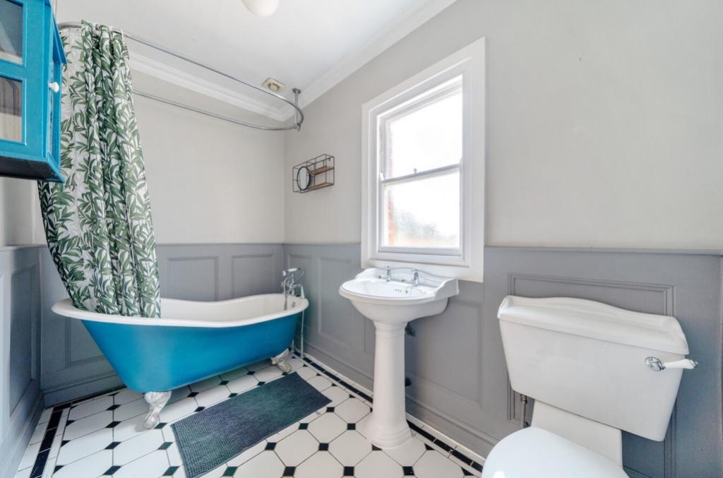 370 bathroom