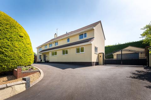 undefined, The Gables, Greenhill Road, Sandford, BS25 - spacious, contemporary home with 2 bedroom annexe