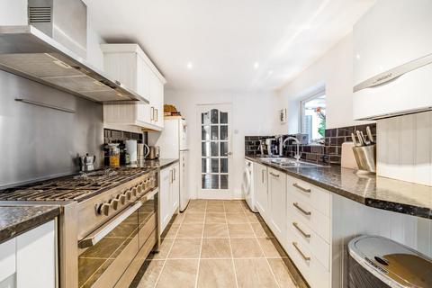 1 bedroom flat for sale, Kelvin Road, Highbury, London, N5