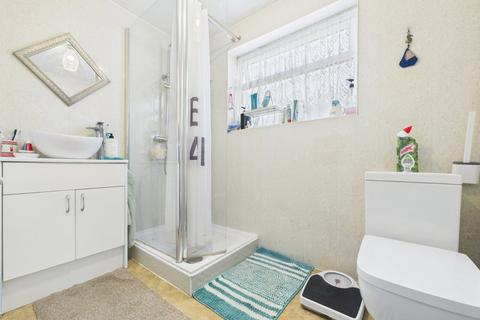 47 Linden Road, Gloucester, GL1 5HB