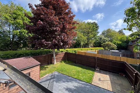 86 Avenue Road, Winslow, Buckingham, MK18 3DB