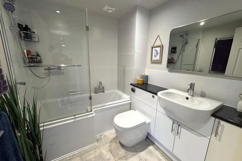 86 Avenue Road, Winslow, Buckingham, MK18 3DB
