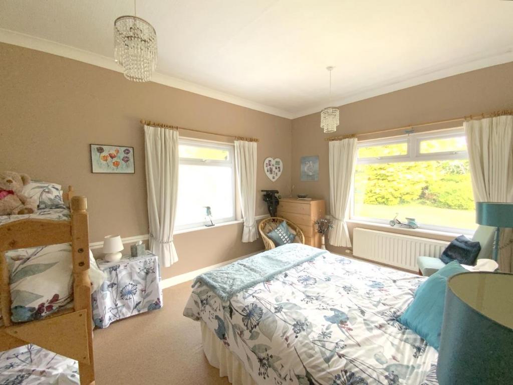 Resized IMG 6437..jpg