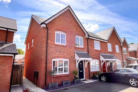 3 bedroom end of terrace house for sale, Stokes Close, Shrewsbury, Shropshire, SY3