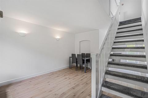 2 bedroom end of terrace house for sale, Alders Close, Wanstead