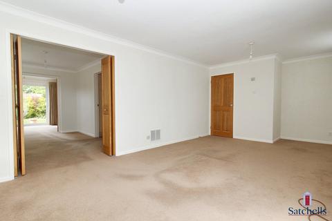 4 bedroom detached house for sale, Pear Tree Dell, Letchworth Garden City, SG6