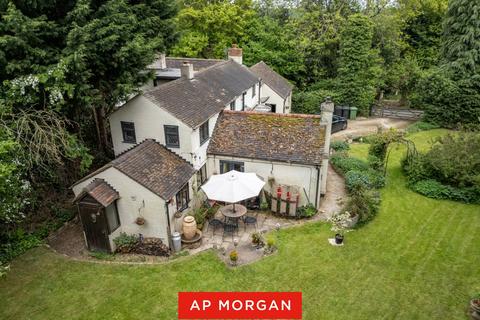undefined, Hinton Fields, Bournheath, Bromsgrove, Worcestershire, B61