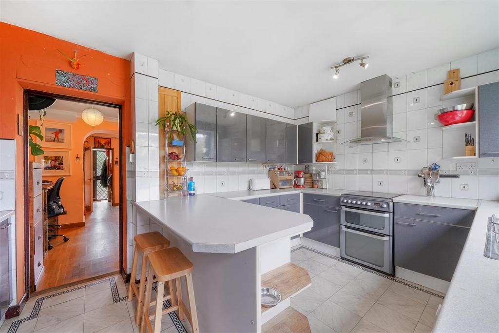 175 George Lane - BKB31 Ug Udw4z Vael Fquz.jpg