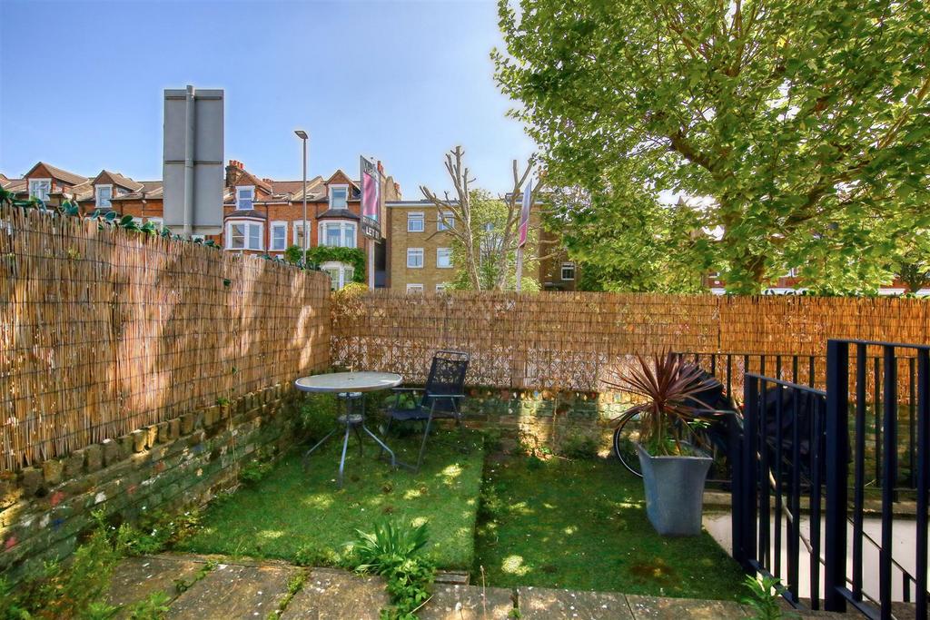 Gf 102 earlsfield road image2 19554 4.jpg