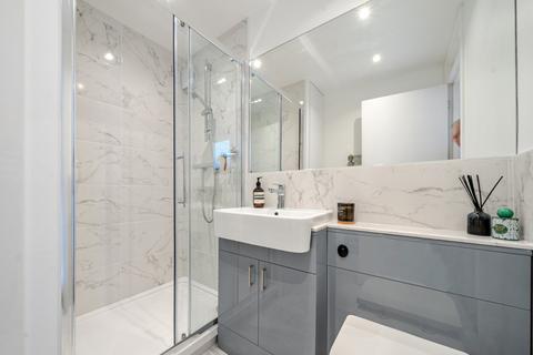 57 Ashdown Way, London, SW17 7TH