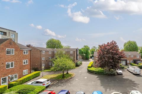 57 Ashdown Way, London, SW17 7TH
