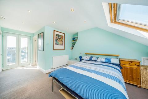 49 Quicks Road, London, SW19 1EY