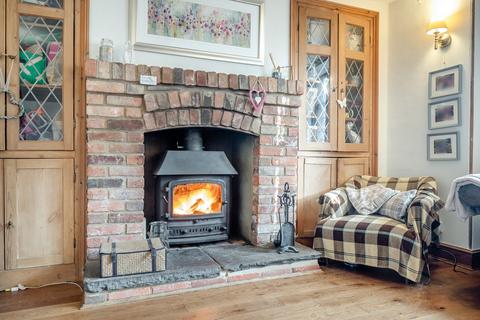 3 bedroom semi-detached house for sale, Main Street, Northampton, Great Brington NN7 4JB