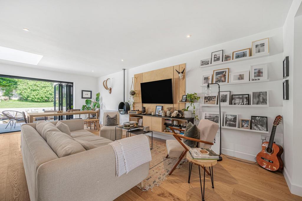 Kitchen/Lounge
