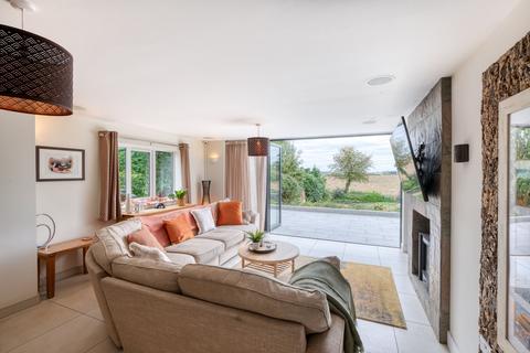 24 Brickhouse Lane, Stoke Prior, Bromsgrove, B60 4LX